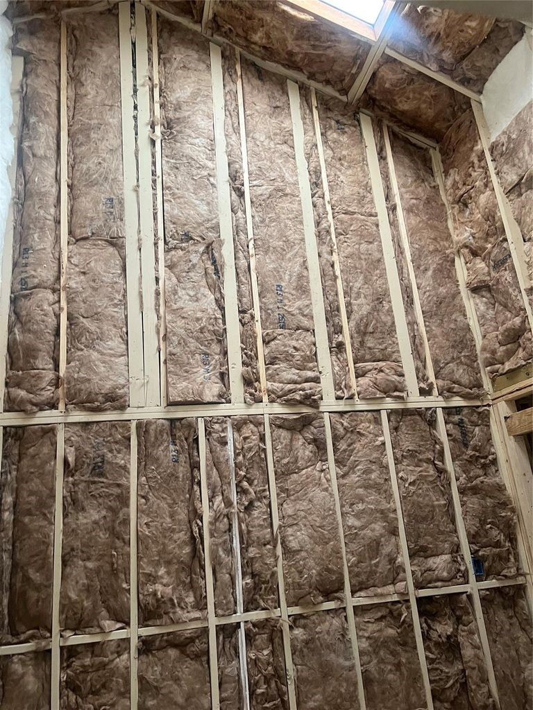 2668 Bering Drive, Unit 2668 Houston, TX 77057 - Photo 14 of 47 a bathroom with a shower