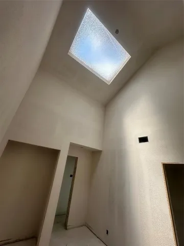 $3,000 | 2668 Bering Drive, Unit 2668, Houston, TX 77057