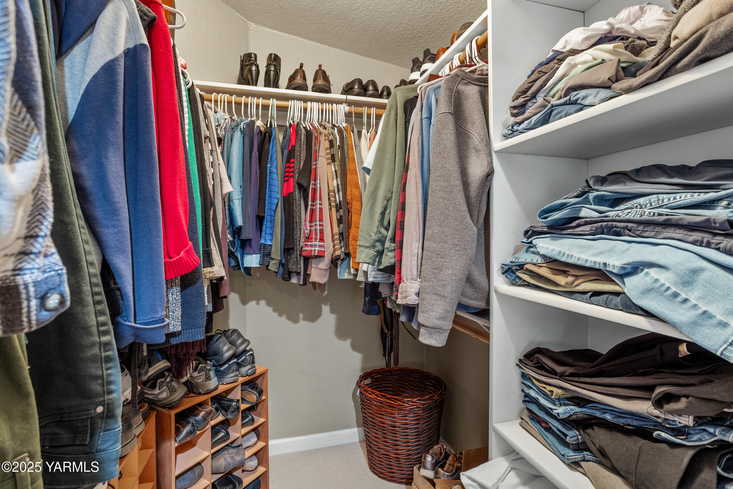 200 Bridle Way, Unit 203 Yakima, WA 98901 - Photo 16 of 36 200BridleWay#203_15