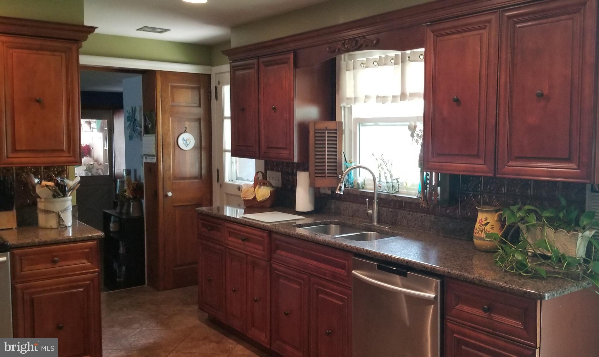 540 Douglas Road Hummelstown, PA 17036 - Photo 3 of 25 Gallery Image 3