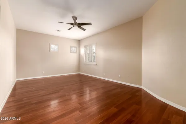 $949,900 | 949 East Benrich Drive, Gilbert, AZ 85295