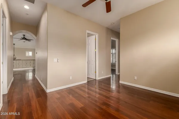 $949,900 | 949 East Benrich Drive, Gilbert, AZ 85295