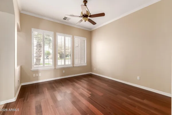 $949,900 | 949 East Benrich Drive, Gilbert, AZ 85295