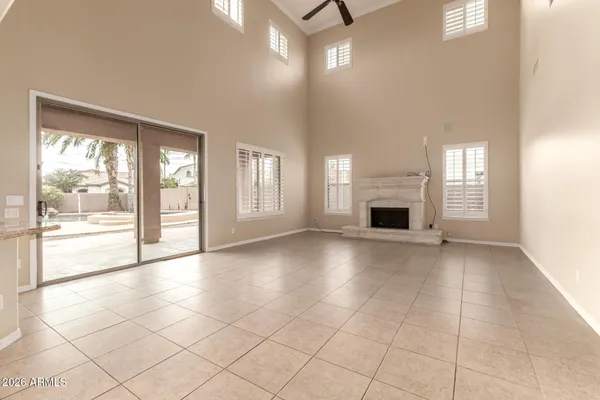 $949,900 | 949 East Benrich Drive, Gilbert, AZ 85295
