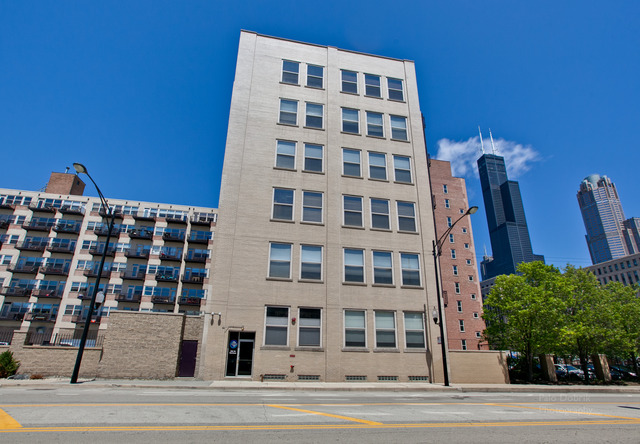500 South Clinton Street, Unit 251 Chicago, IL 60607 - Photo 18 of 19