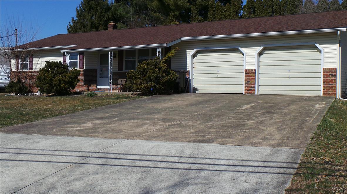 4040 Jacksonville Road Bethlehem, PA 18017 - Photo 3 of 13 Gallery Image 3