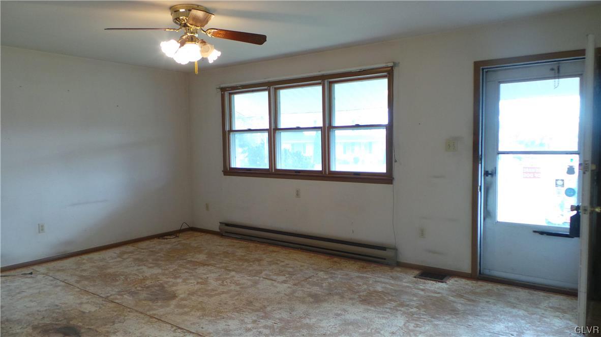 4040 Jacksonville Road Bethlehem, PA 18017 - Photo 4 of 13 Gallery Image 4