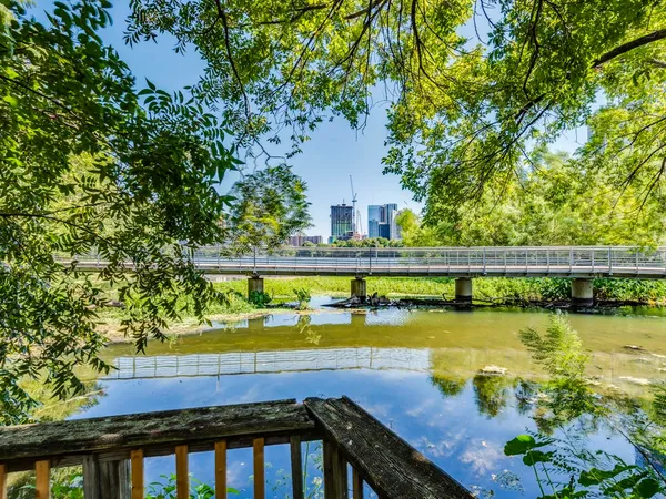 $4,000 | 500 East Riverside Drive, Unit 206, Austin, TX 78704