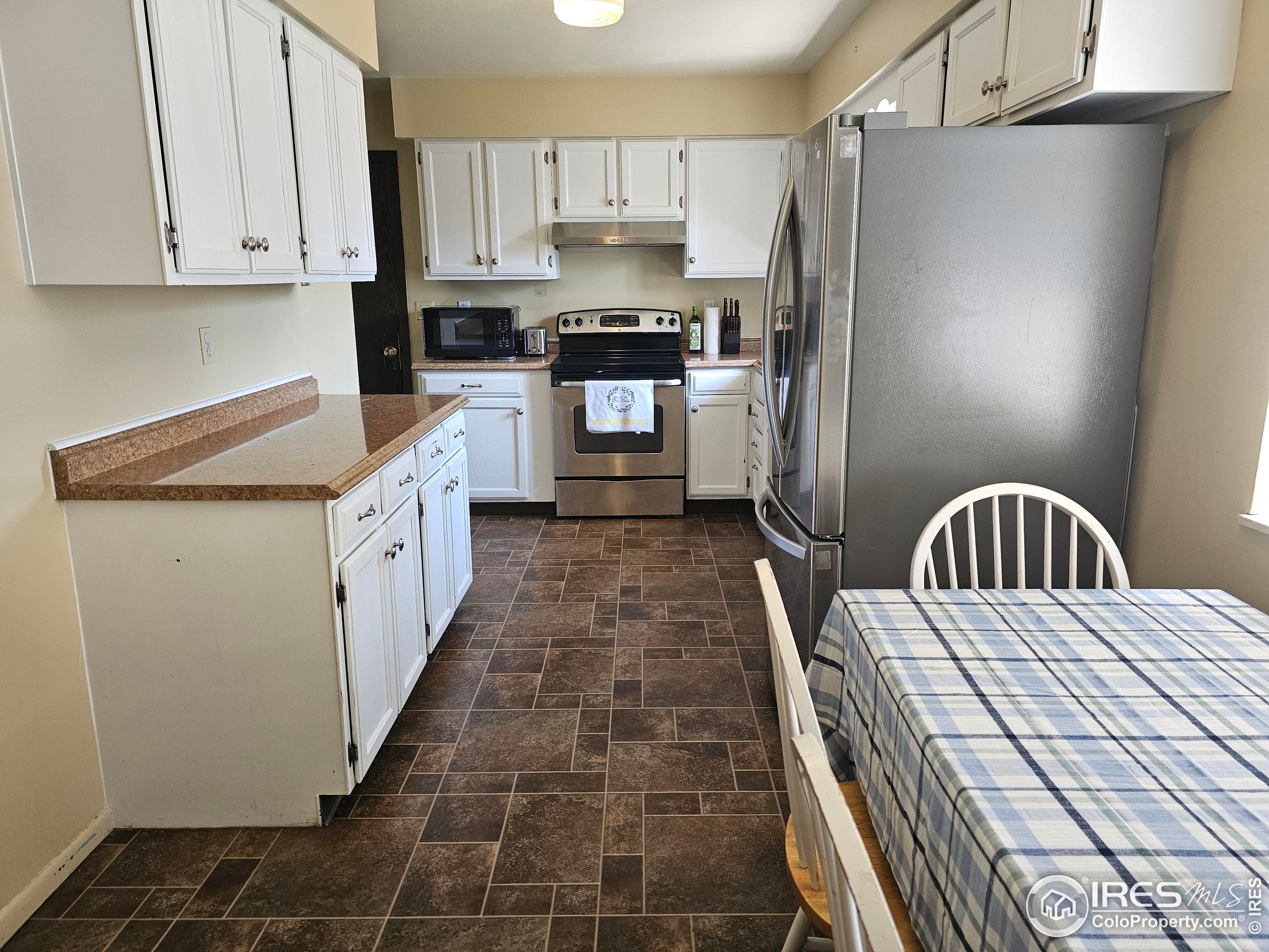 1402 Fillmore Street Sterling, CO 80751 - Photo 16 of 31