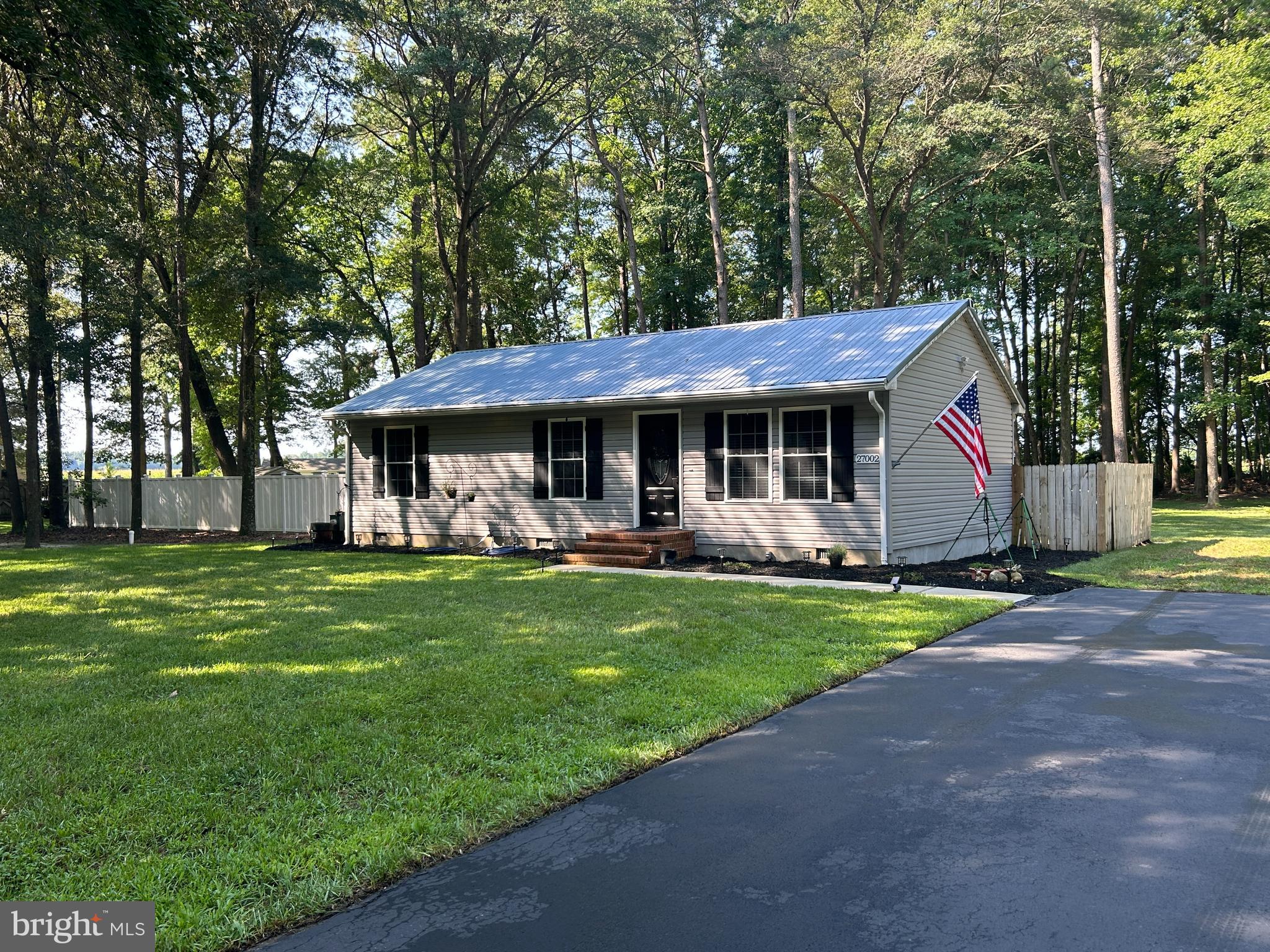 27002 Kaye Road Laurel, DE 19956 - Photo 41 of 64 Views of the front and back yards...