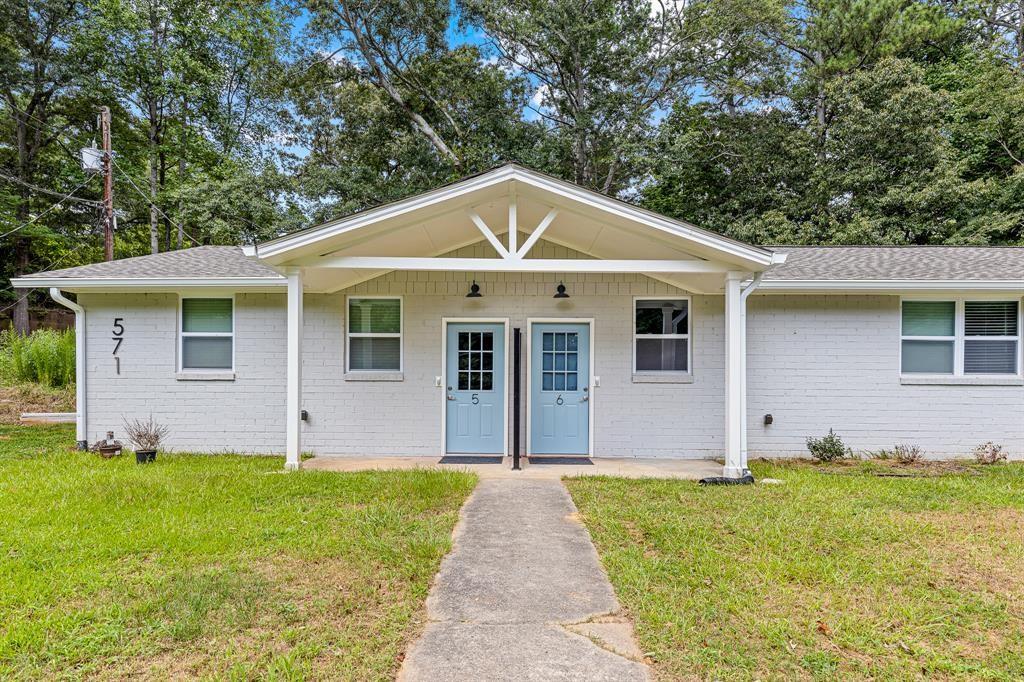 561 Eva Kennedy Road Suwanee, GA 30024 - Photo 2 of 4