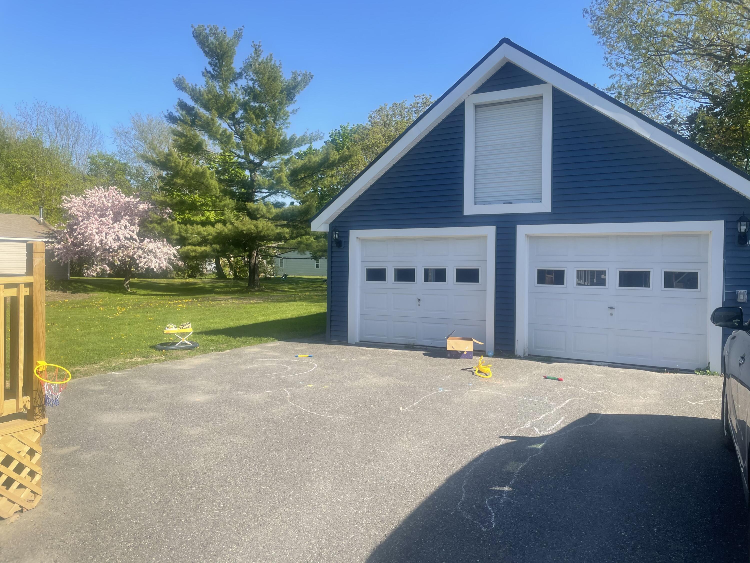 47 Oak Street Waterville, ME 04901 - Photo 25 of 25 Garage