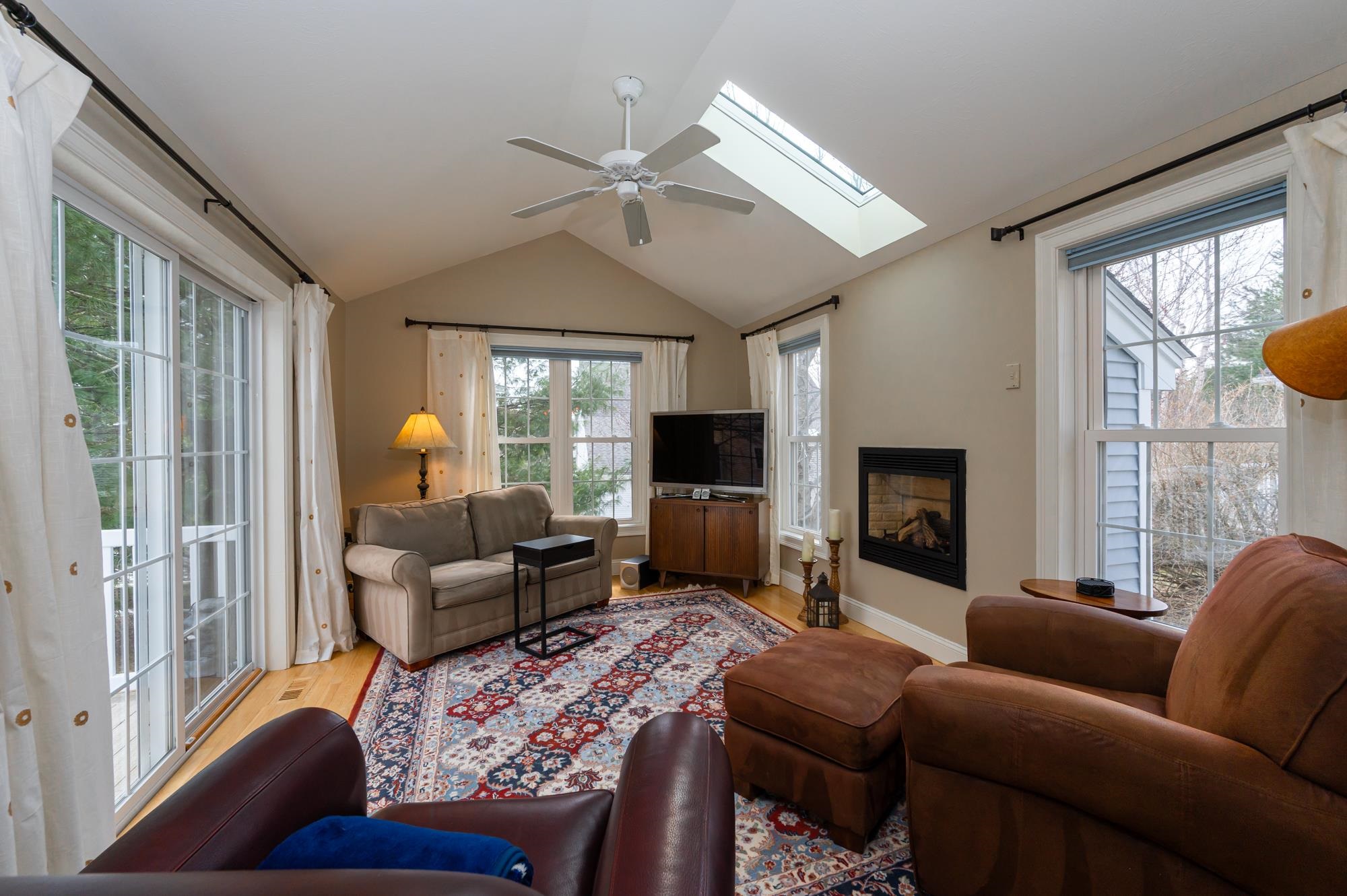 33 Hampton Meadows Hampton, NH 03842 - Photo 16 of 51