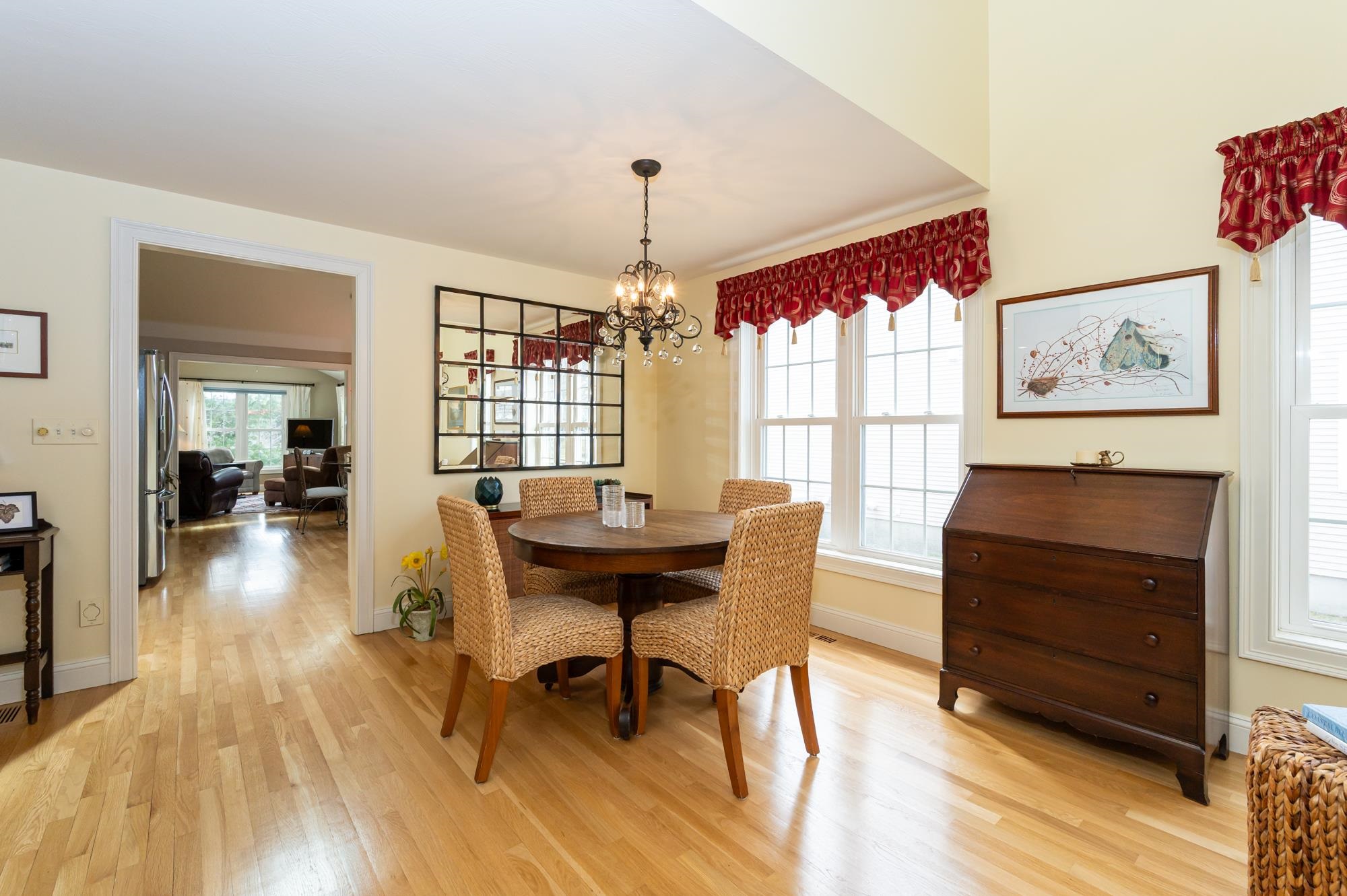 33 Hampton Meadows Hampton, NH 03842 - Photo 6 of 51