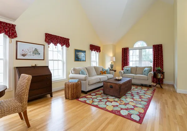$775,000 | 33 Hampton Meadows, Hampton, NH 03842