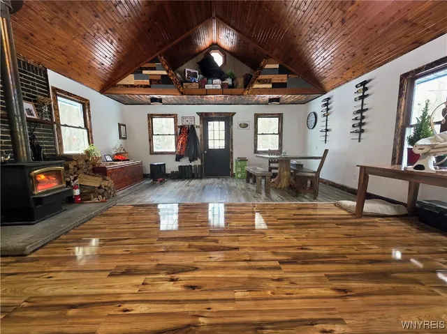 $309,900 | 2718 Vollentine Road, Randolph, NY 14772