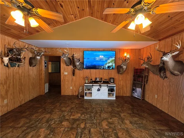 $309,900 | 2718 Vollentine Road, Randolph, NY 14772