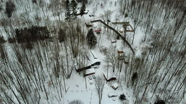 $299,900 | 2718 Vollentine Road, Randolph, NY 14772