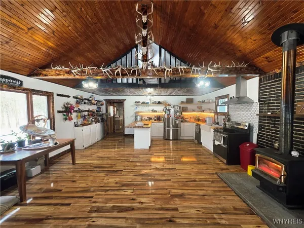 $299,900 | 2718 Vollentine Road, Randolph, NY 14772