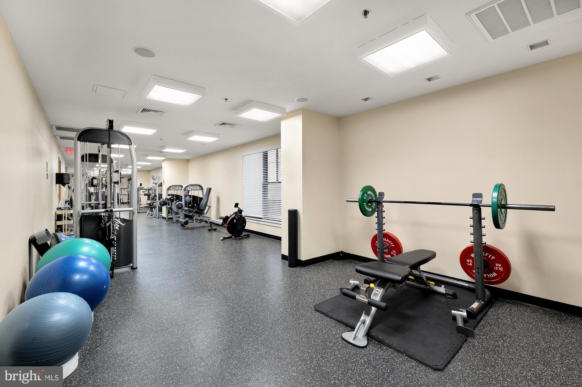 910 M Street Northwest, Unit 208 Washington, DC 20001 - Photo 31 of 35