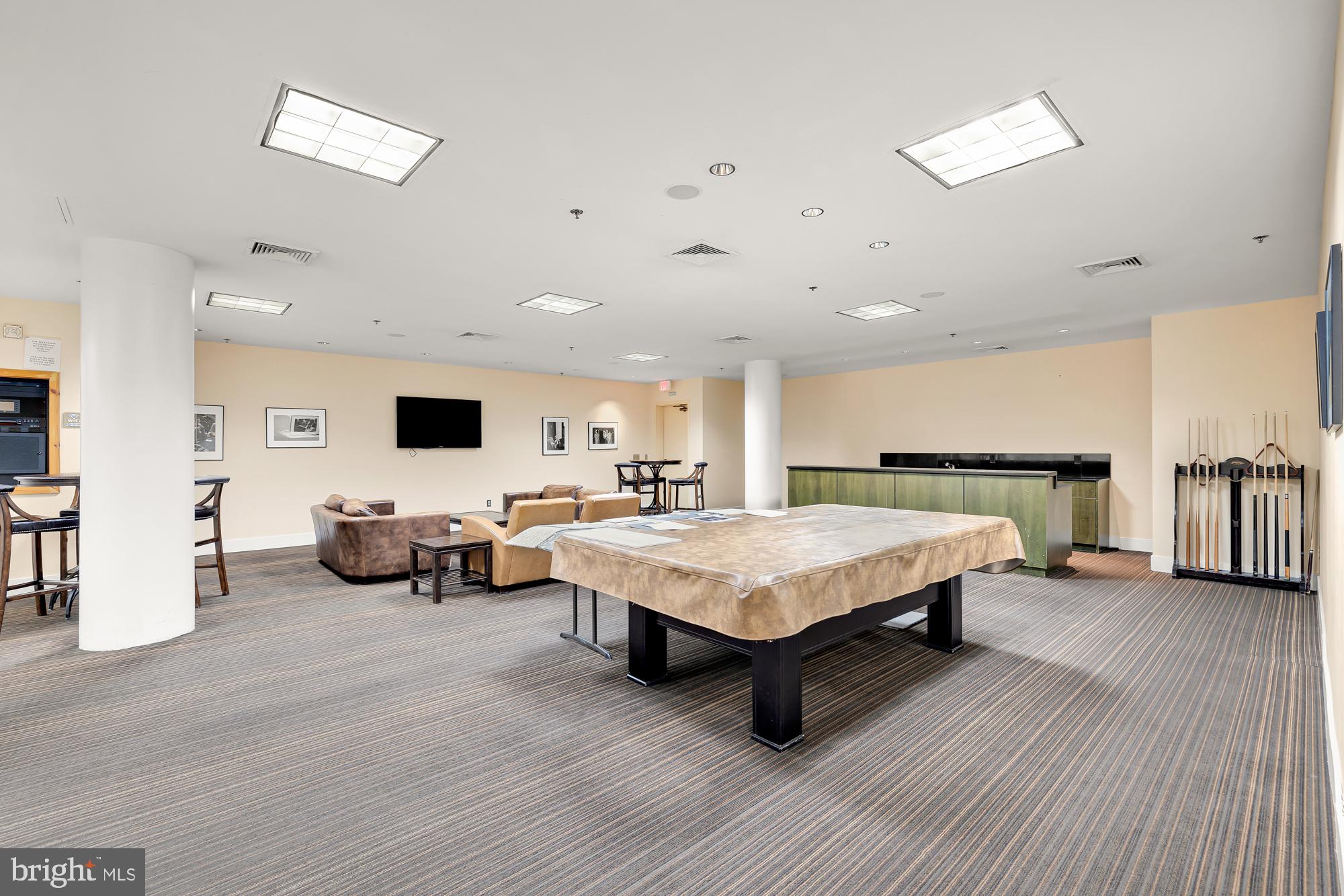 910 M Street Northwest, Unit 208 Washington, DC 20001 - Photo 32 of 35