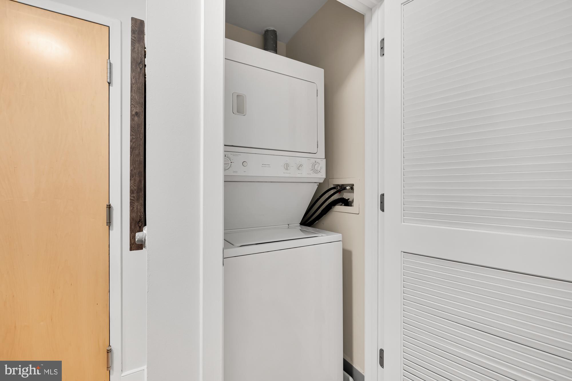 910 M Street Northwest, Unit 208 Washington, DC 20001 - Photo 7 of 35