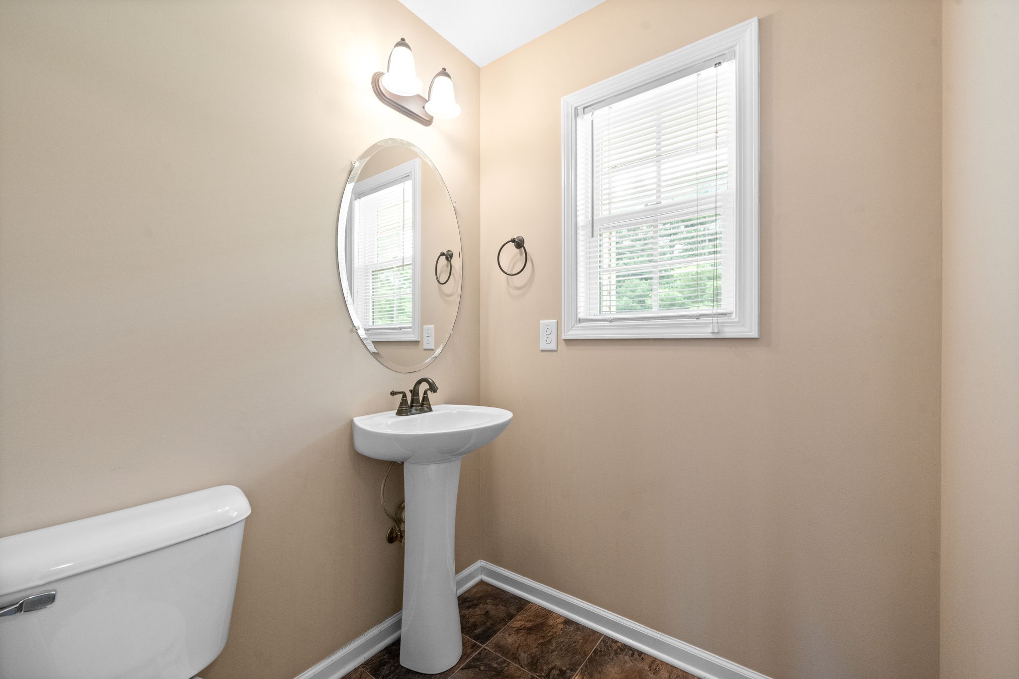 1559 Hazelwood Road Clarksville, TN 37042 - Photo 12 of 27