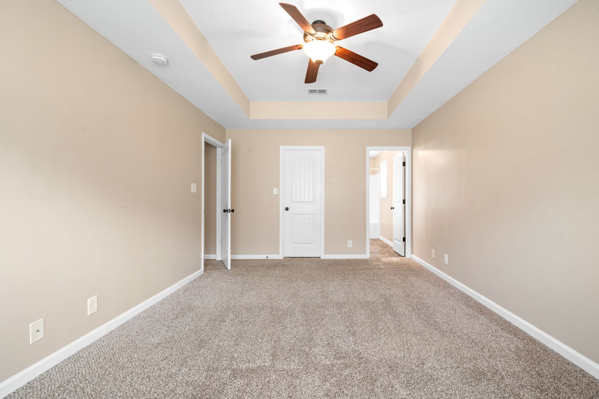 1559 Hazelwood Road Clarksville, TN 37042 - Photo 14 of 27