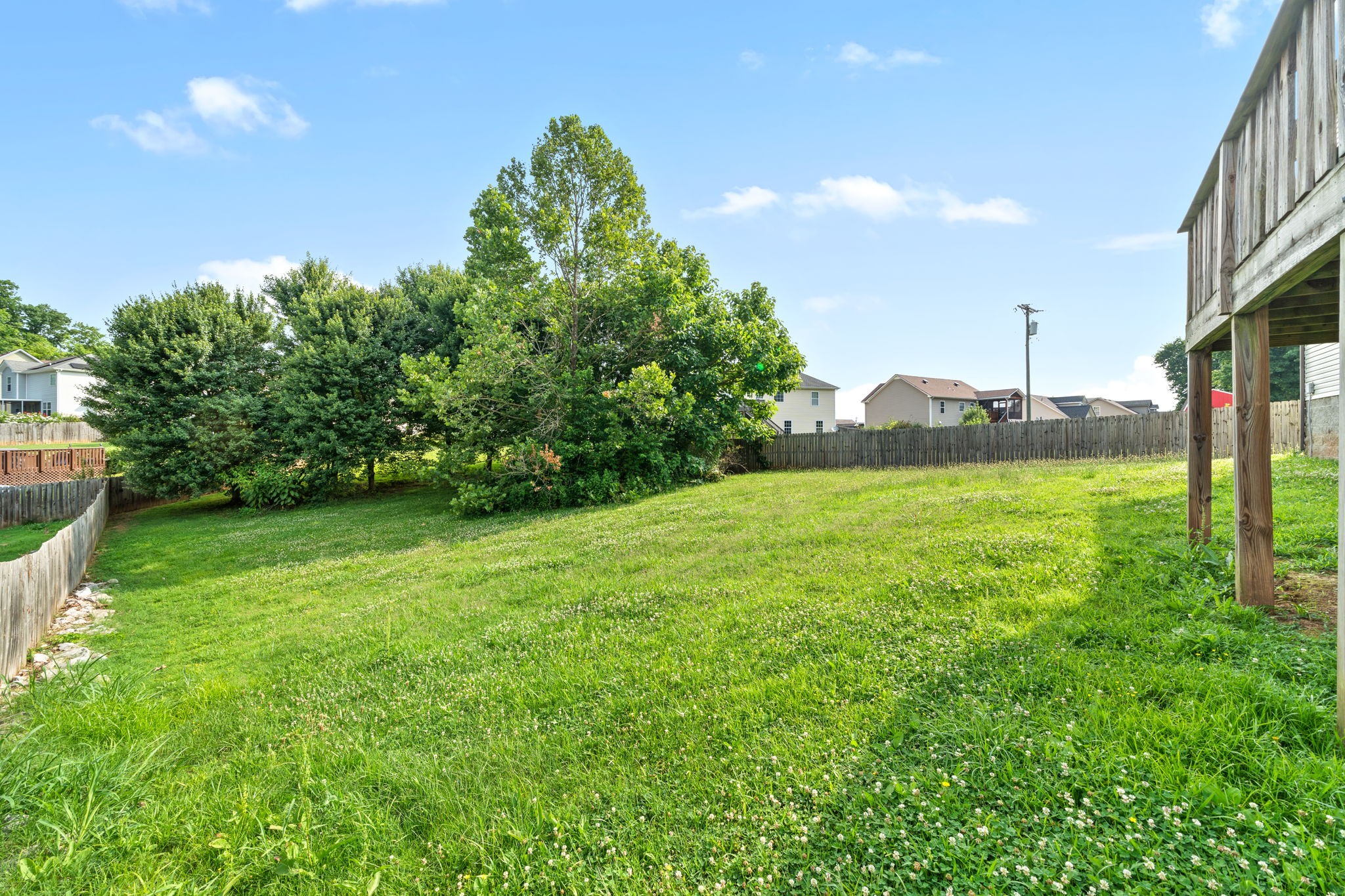 1559 Hazelwood Road Clarksville, TN 37042 - Photo 23 of 27