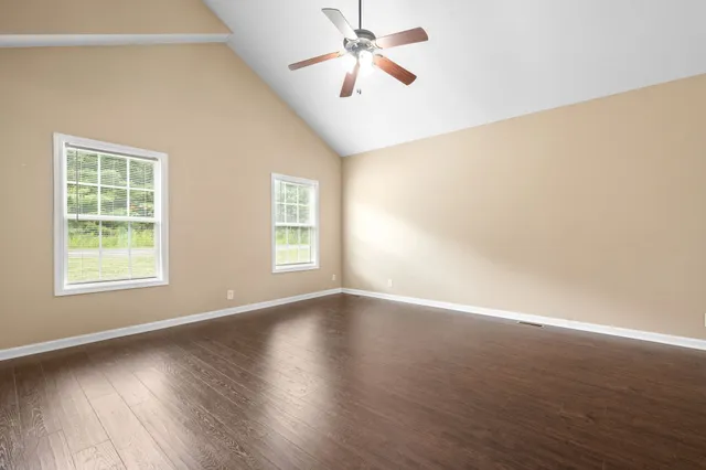 $1,995 | 1559 Hazelwood Road, Clarksville, TN 37042