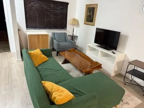 $1,900 | 19223 Salvador Court, Unit C, Groveland, CA 95321