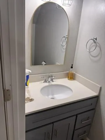 $1,900 | 19223 Salvador Court, Unit C, Groveland, CA 95321