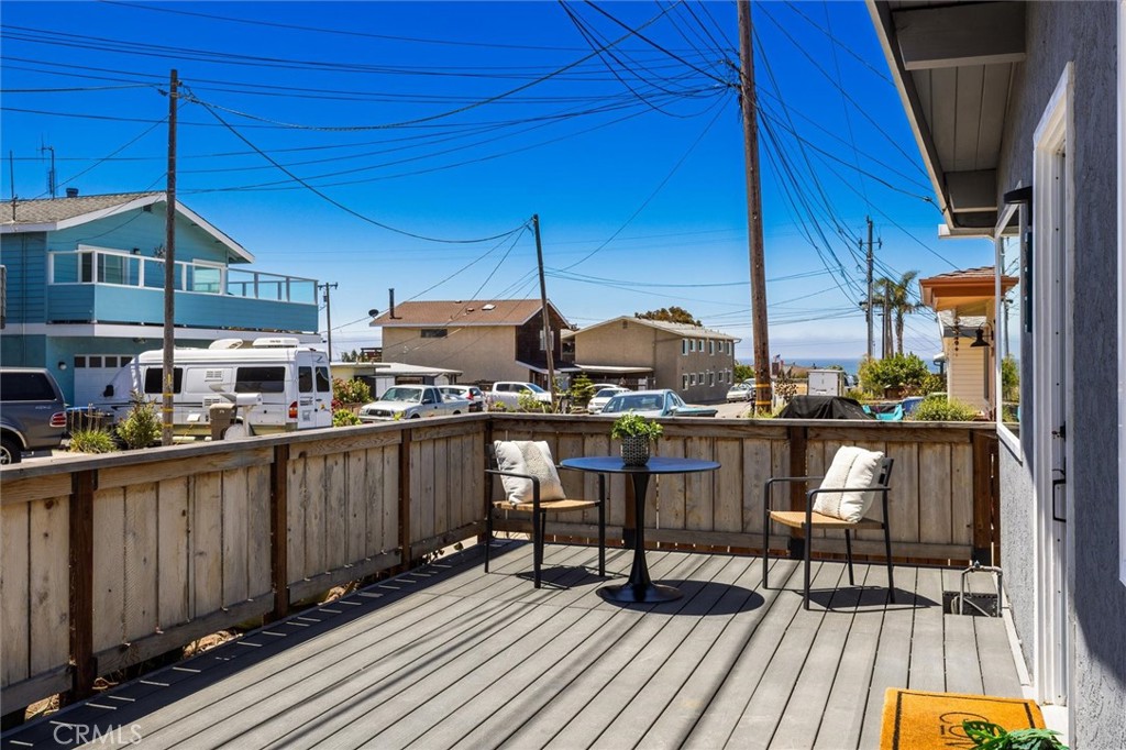 381 Rennel Street Morro Bay, CA 93442 - Photo 5 of 37