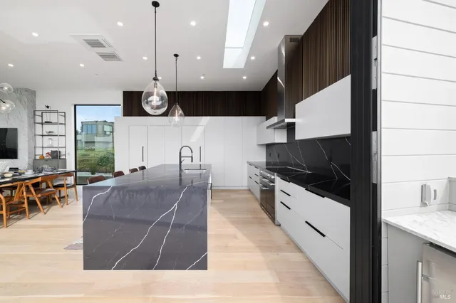 a car parked in front of building