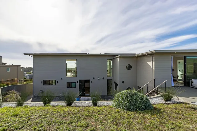 $3,995,000 | 1536 Sea Way, Bodega Bay, CA 94923