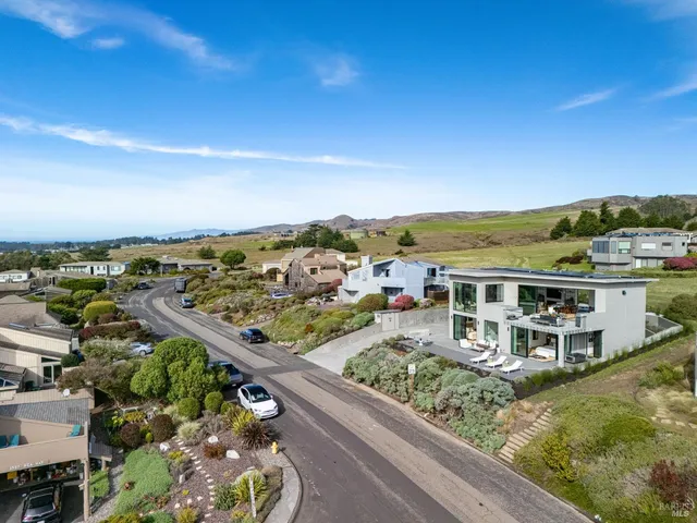 $3,995,000 | 1536 Sea Way, Bodega Bay, CA 94923