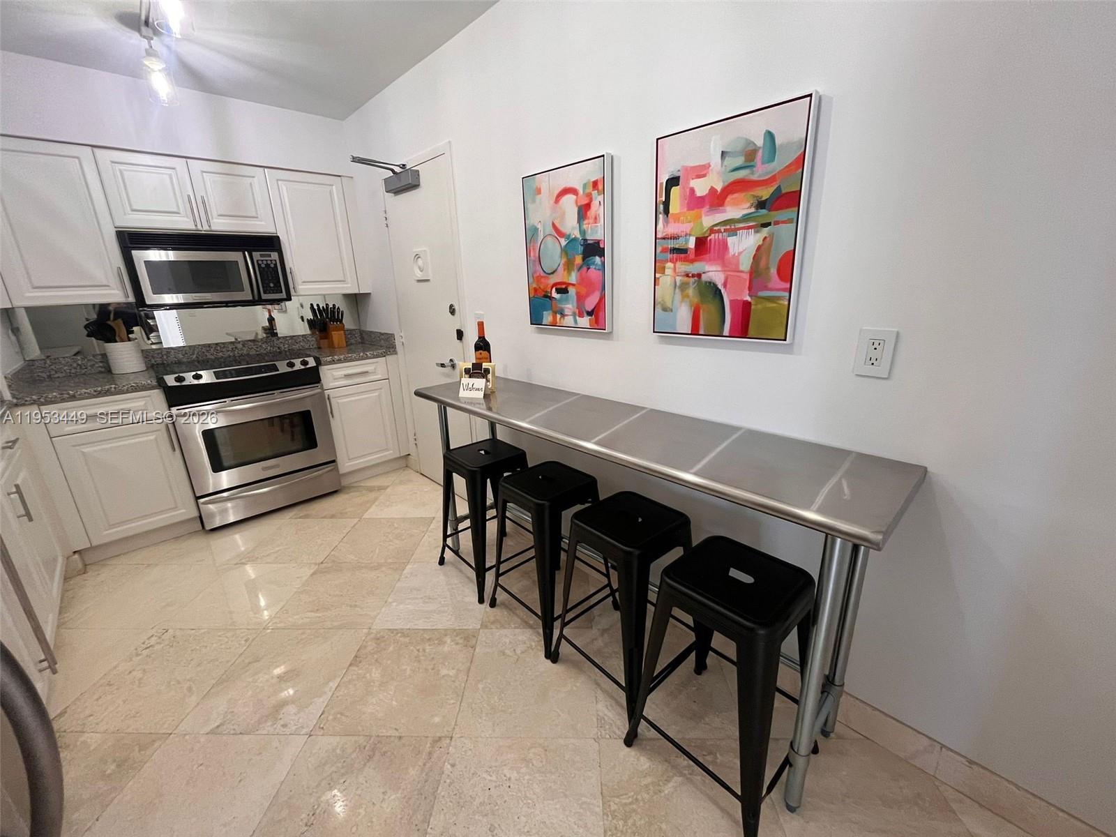 9195 Collins Avenue, Unit 1111 Surfside, FL 33154 - Photo 12 of 16