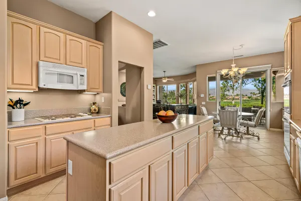 $725,000 | 44704 Alexandria Vale, Indio, CA 92201