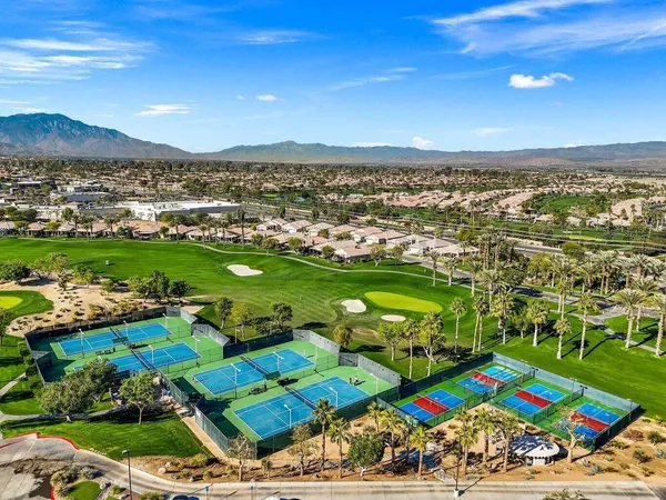 $725,000 | 44704 Alexandria Vale, Indio, CA 92201