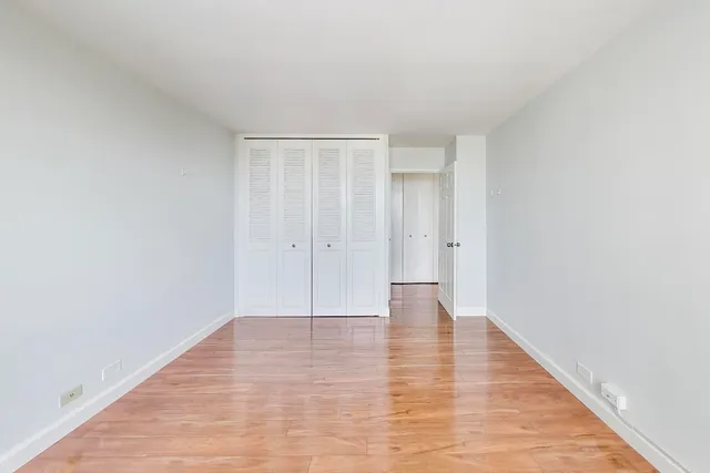 $229,900 | 3430 North Lake Shore Drive, Unit 10M, Chicago, IL 60657