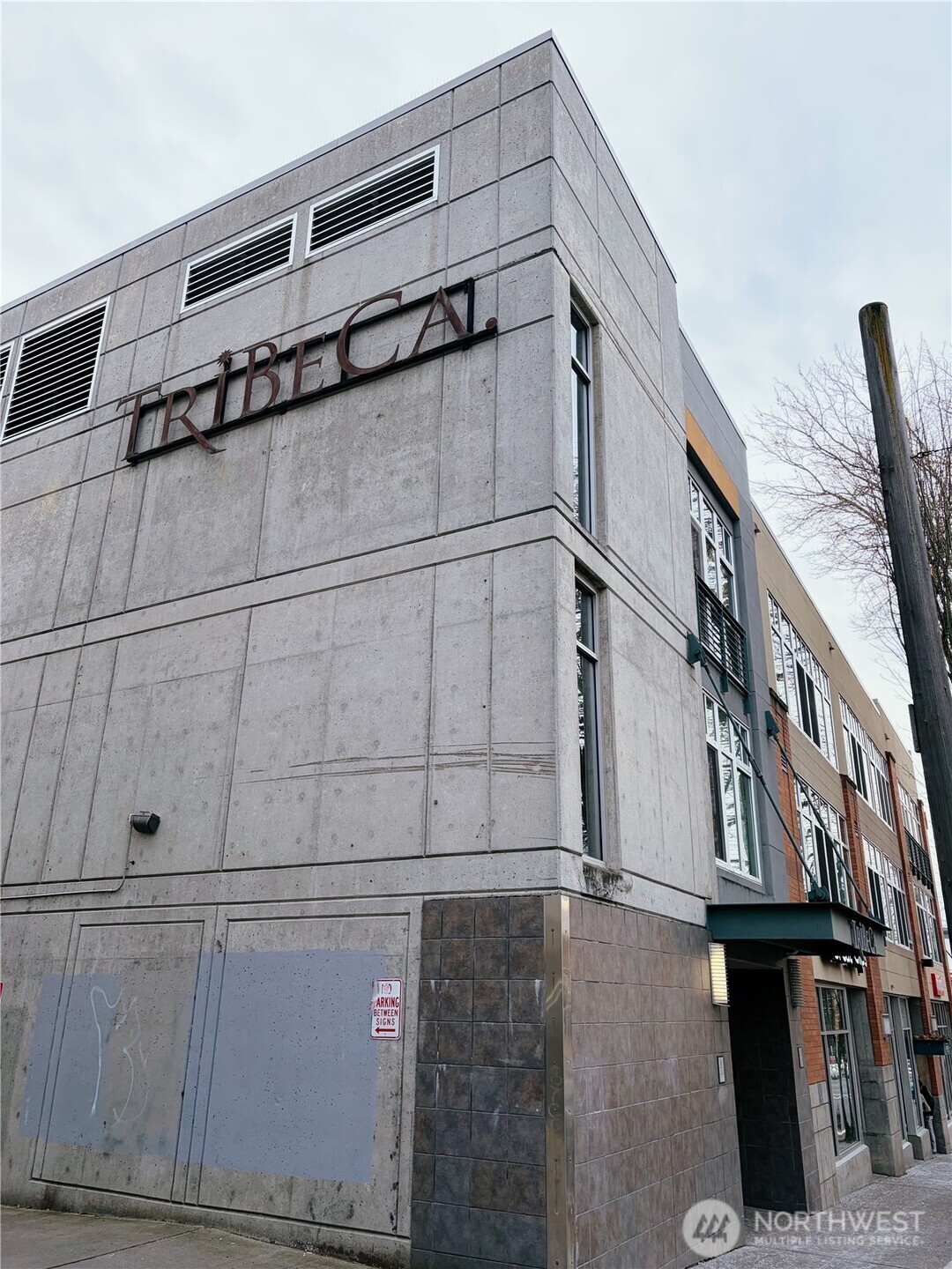 17 West Mercer Street, Unit 207 Seattle, WA 98119 - Photo 21 of 21