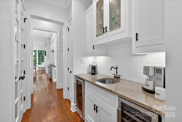 $1,900,000 | 10535 Island Point Road, Charlotte, NC 28278