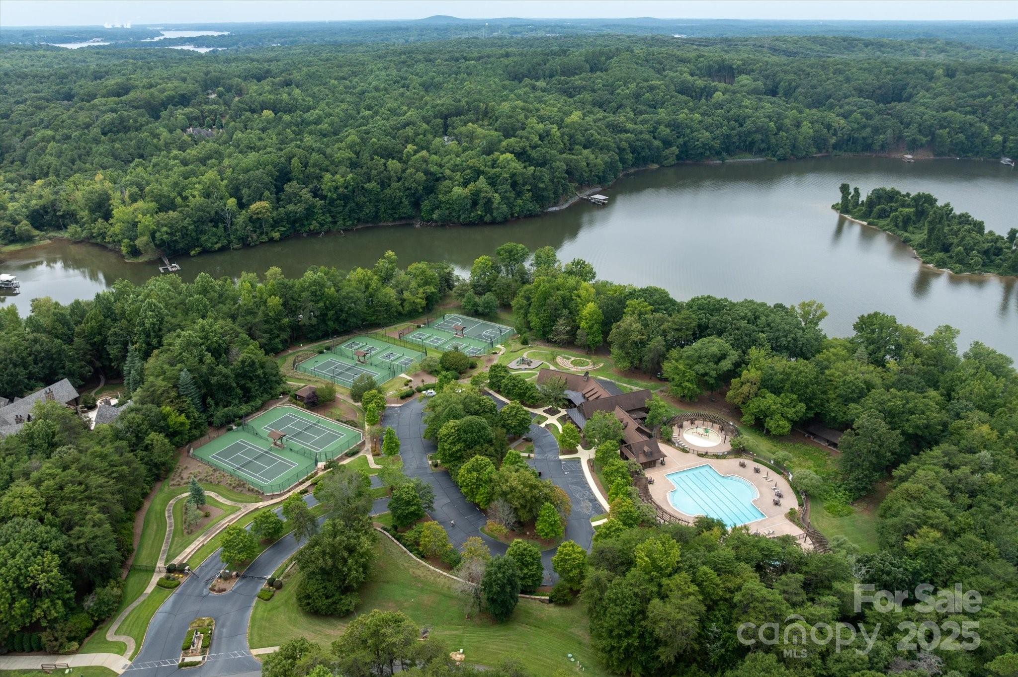 10535 Island Point Road Charlotte, NC 28278 - Photo 46 of 47