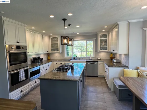 $1,888,000 | 4205 Quail Hollow Place, Castro Valley, CA 94546