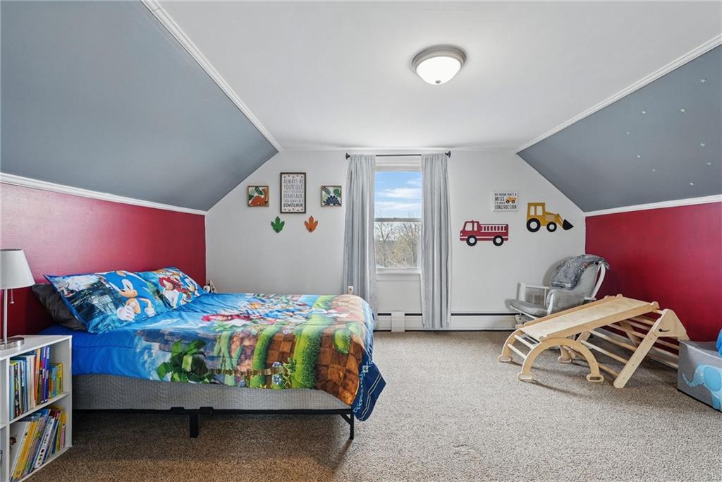 3305 Harding Avenue Aliquippa, PA 15001 - Photo 23 of 40 a bedroom with bed and a window