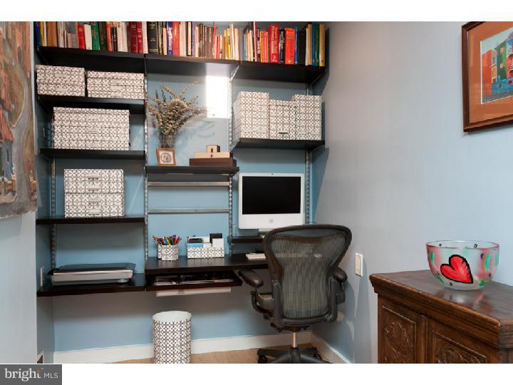 1022 Addison Street Philadelphia, PA 19147 - Photo 4 of 17 Office / Study