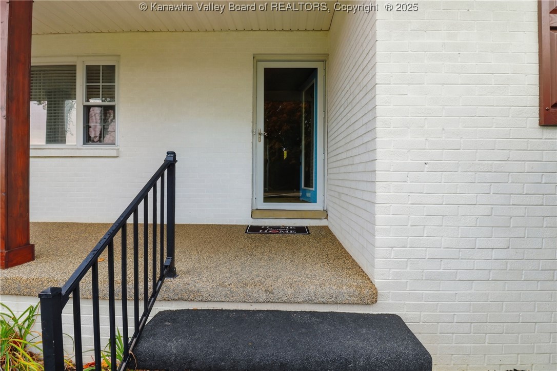 448 Kirby Road Milton, WV 25541 - Photo 6 of 48 Gallery Image 6