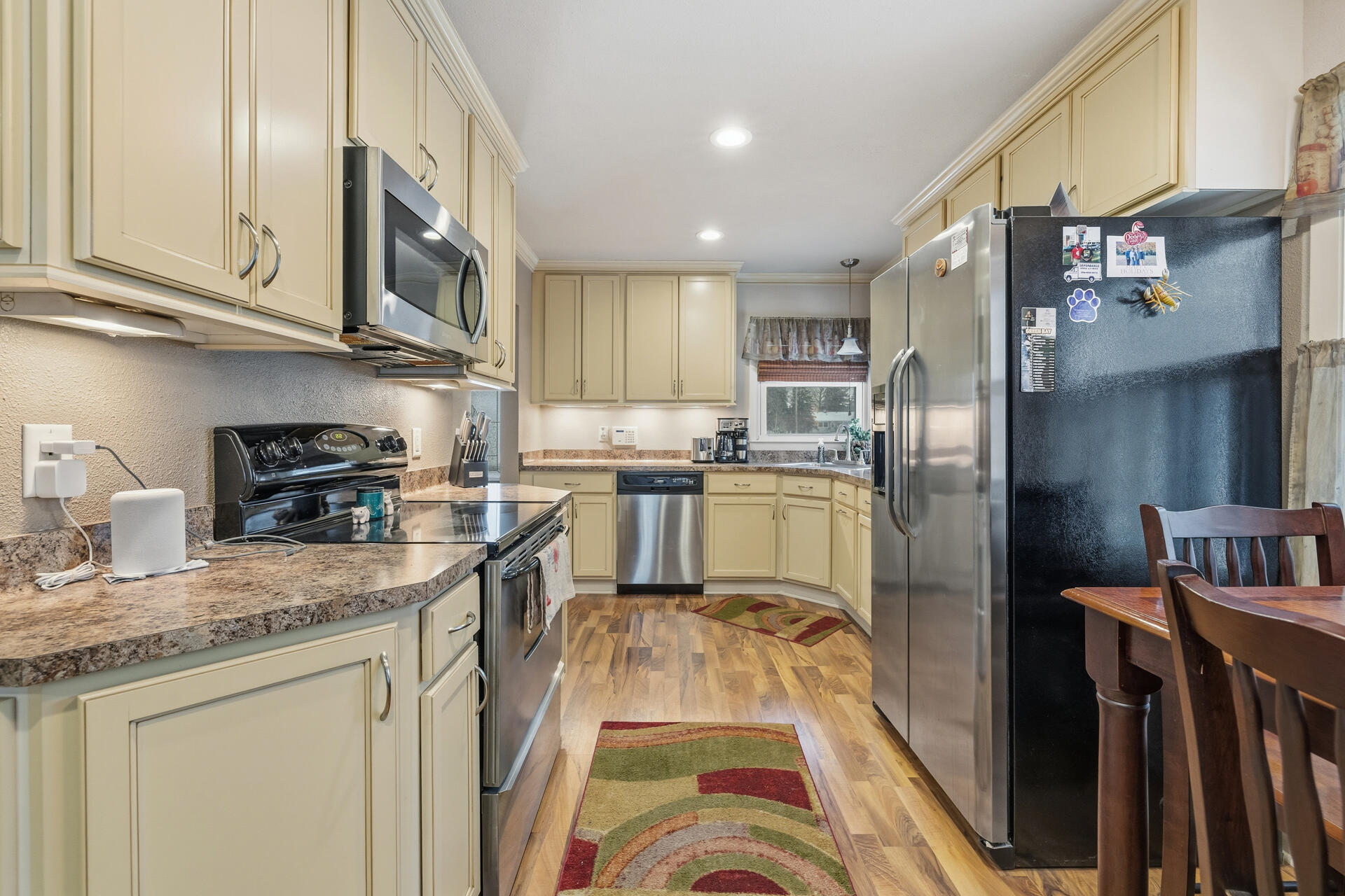 4939 North 126th Street Butler, WI 53007 - Photo 5 of 19 Kitchen