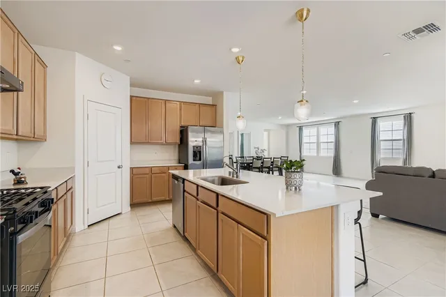 $755,000 | 3733 Battipaglia Avenue, Henderson, NV 89044