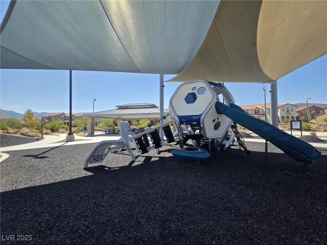 $755,000 | 3733 Battipaglia Avenue, Henderson, NV 89044